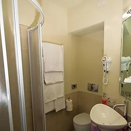 Di Orta Couette-café 4*