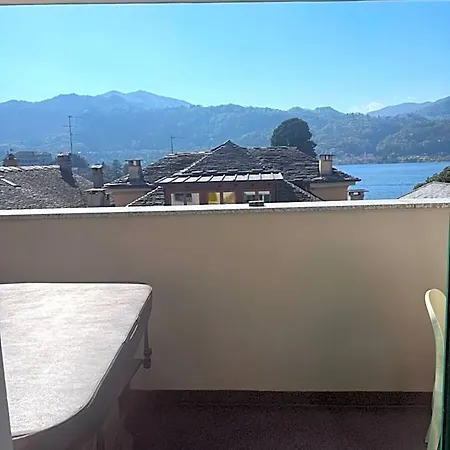 Couette-café Di Orta 4*