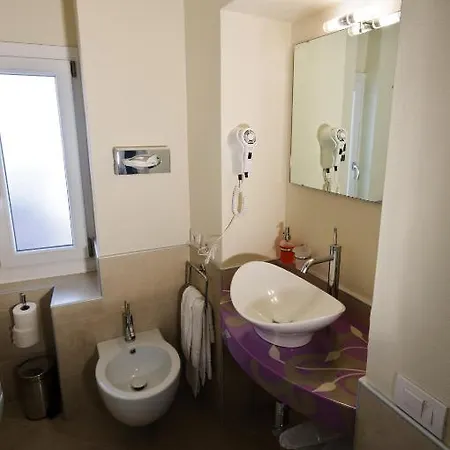 Di Orta Nocleg ze śniadaniem Orta San Giulio