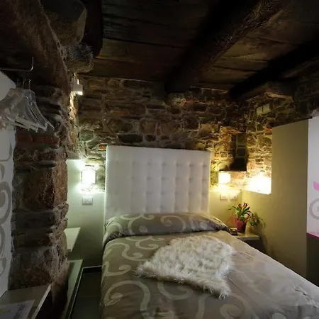 Oda ve Kahvaltı Di Orta