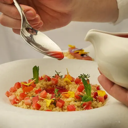 Oda ve Kahvaltı Di Orta 3*