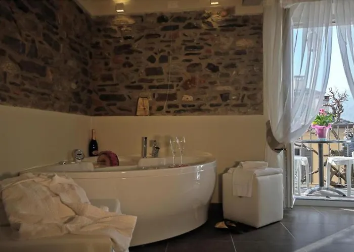 Bed & Breakfast Locanda Di Orta 3*
